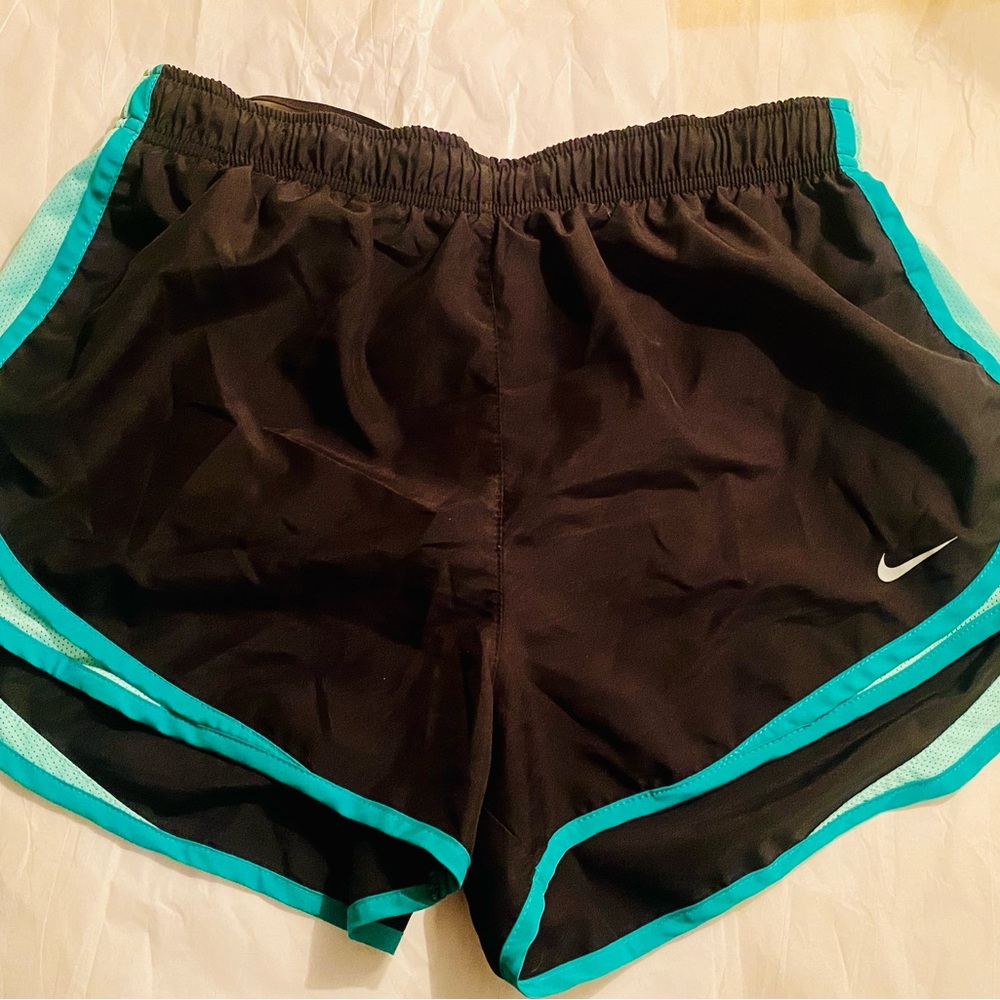 Nike Black Athletic Shorts with Elastic Waistband and Ventilated Side Panels